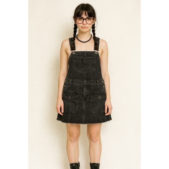 VTG Candie’s Denim Suspender Mini Skirt XL | Y2K Goth Grunge - Picture 1 of 6